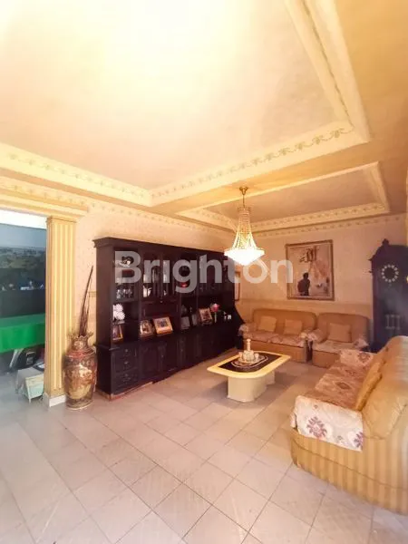 image RUMAH DI KEBAYORAN LAMA (4)