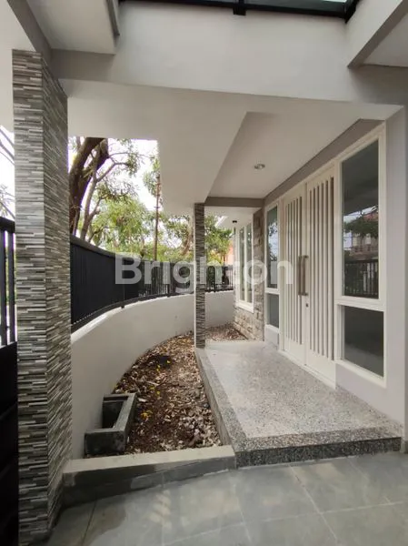 image RUMAH MINIMALIS 2 LT POSISI HOOK FREE AC LOKASI MANYAR TIRTOASRI (11)