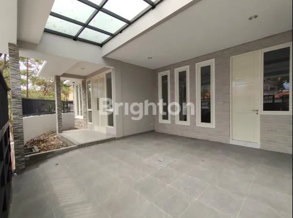 image RUMAH MINIMALIS 2 LT POSISI HOOK FREE AC LOKASI MANYAR TIRTOASRI (7)