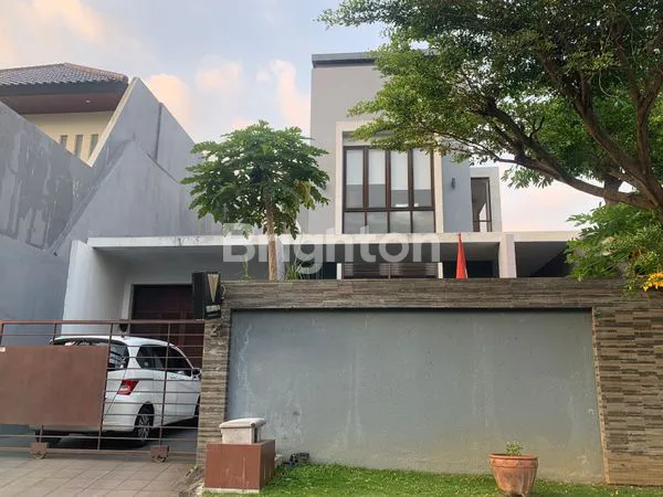 image RUMAH ISTANA DIENG MINIMALIS DARI ARSITEK, TERAWAT, LOKASI POJOK, 2 - LANTAI, TERMASUK SEMUA FURNITURE YG MELEKAT. (8)