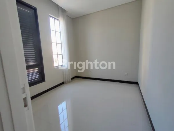 image RUMAH GRAND KENJERAN LEBAR 6M HARGA 3M AN (8)