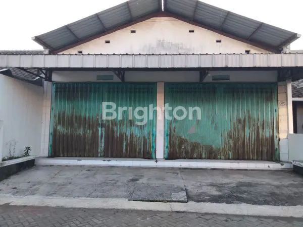 image TOKO & RUMAH  (2)