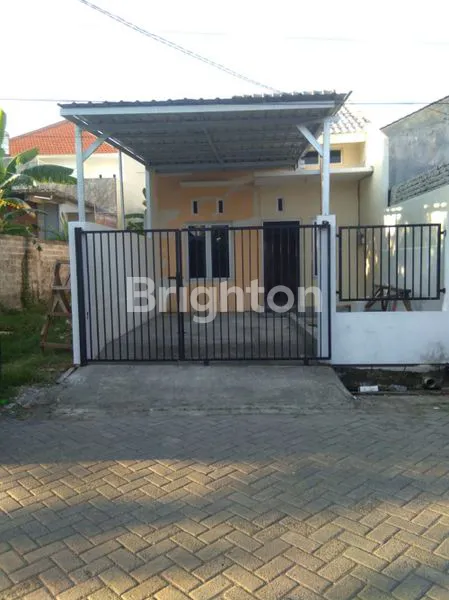 image RUMAH  MINIMALIS NYAMAN SIAP HUNI (1)