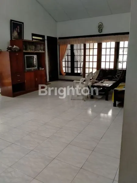 image RUMAH MODEL LAMA DEKAT KAMPUS UB (4)