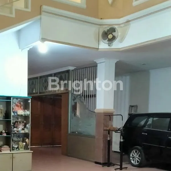 image RUMAH MEWAH BADAK RAYA GAYAMSARI SEMARANG DEKAT PINTU TOL (5)