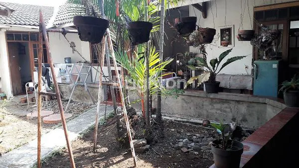 image RUMAH BESAR & LUAS DI TENGAH KOTA BANDUNG (2)