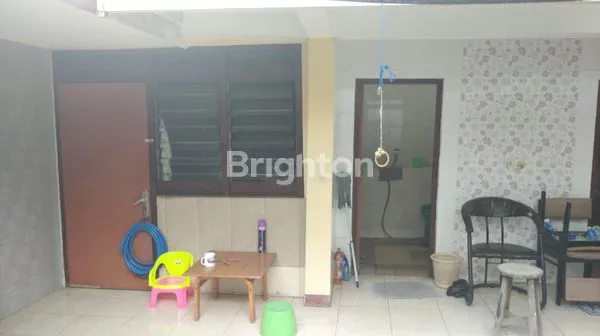 image MURAH RUMAH LAMA DI LEBAK ARUM SURABAYA (3)