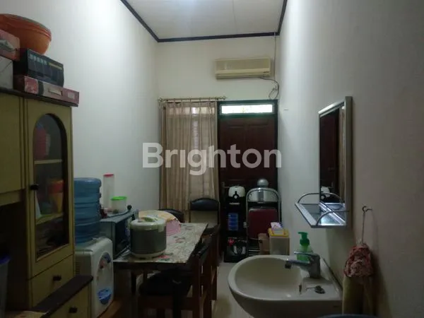 image RUMAH 1.5 LANTAI  SIAP HUNI SUTOREJO (4)