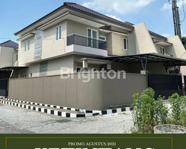 image RUMAH BARU KETINTANG WIYATA  (2)