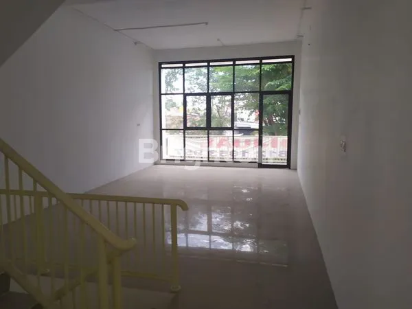 image RUKO 3.5 LT DI RUNGKUT ASRI SURABAYA LOKASI STRATEGIS (2)