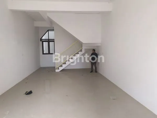 image RUKO 3.5 LT DI RUNGKUT ASRI SURABAYA LOKASI STRATEGIS (6)