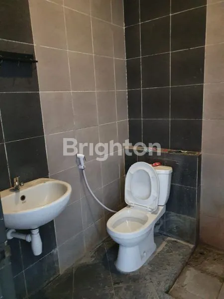 image RUKO 3 LANTAIJL. KLAMPIS JAYA SURABAYA (3)