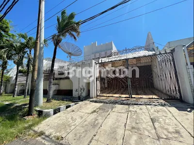 image BISA UNTUK KANTOR RAYA DHARMAHUSADA HARGA NEGOO LOKASI STRATEGIS KOMERSIL AREA (1)