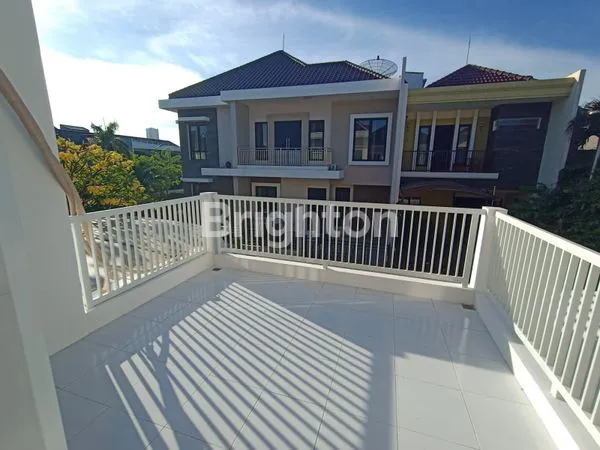 image RUMAH TAMAN MUTIARA PAKUWON CITY (5)