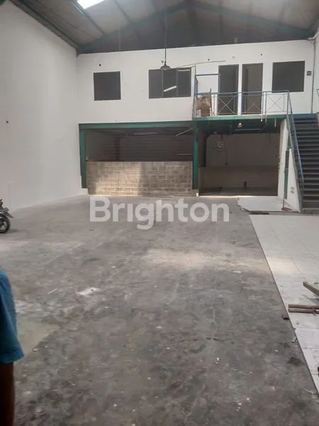 image GUDANG PERBATASAN SIDOARJO SURABAYA SIAP HUNI,25 MENIT EXIT TOL WARU (1)