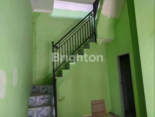 image RUMAH 2 LANTAI SIAP HUNI  (4)