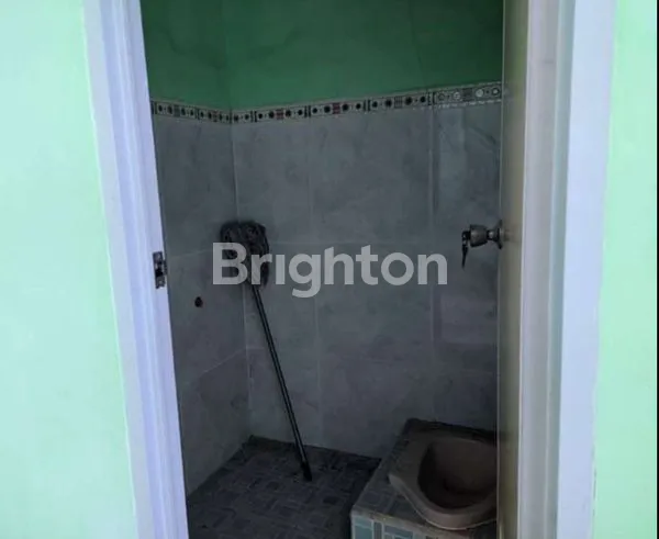 image RUMAH 2 LANTAI SIAP HUNI  (5)