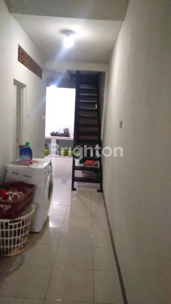 image RUMAH SIAP HUNI DI TENGAH KOTA LAWANG NOL JALAN RAYA (2)