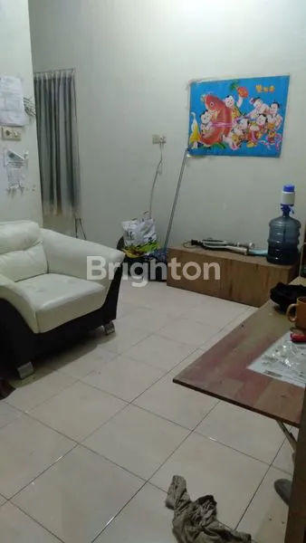 image RUMAH SIAP HUNI DI TENGAH KOTA LAWANG NOL JALAN RAYA (3)