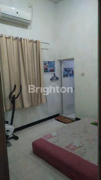 image RUMAH SIAP HUNI DI TENGAH KOTA LAWANG NOL JALAN RAYA (4)