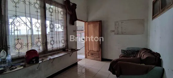 image RUMAH SIAP HUNI DI TENGAH KOTA LAWANG NOL JALAN RAYA (6)