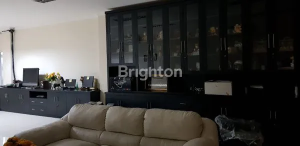 image RUKO 3,5 LANTAI SIAP PAKAI RAPI DI KELAPA GADING (1)