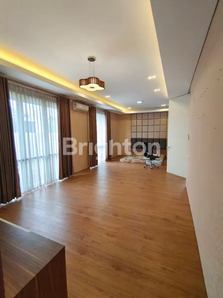 image CITRALAND GREENLAKE SURABAYA BARAT , MURAH, 2 LANTAI MINIMALIS MEWAH (7)