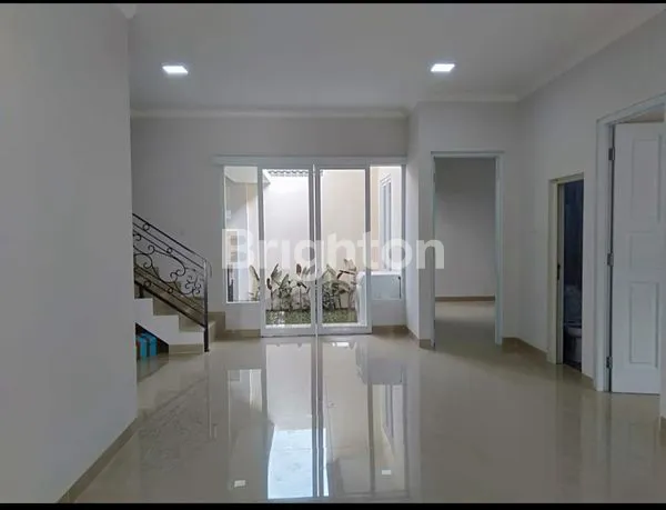 image MARGAHAYU RAYA BARU BANGUN CLASSIC MODERN (8)