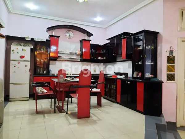 image RUMAH BESAR SANGAT NYAMAN (4)