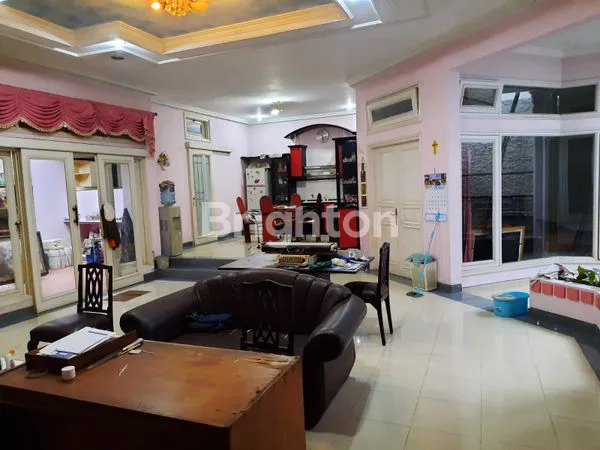 image RUMAH BESAR SANGAT NYAMAN (6)