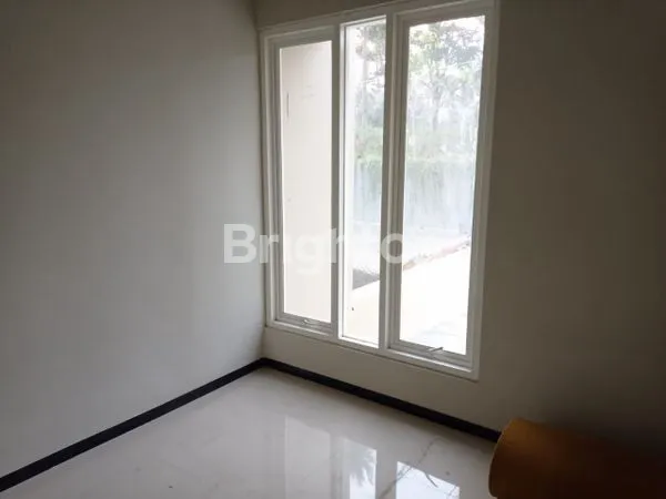 image HUNIAN WISATA VIEW LERENG GUNUNG KAWI HUNIAN KONTUR TERTATA ISTIMEWABERBUKIT SANGAT SEJUK 10 MENIT DARI PASAR BESAR 25 MENIT DARI BATU  (7)