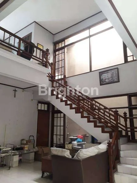 image RUMAH DI DUKUH KUPANG (4)