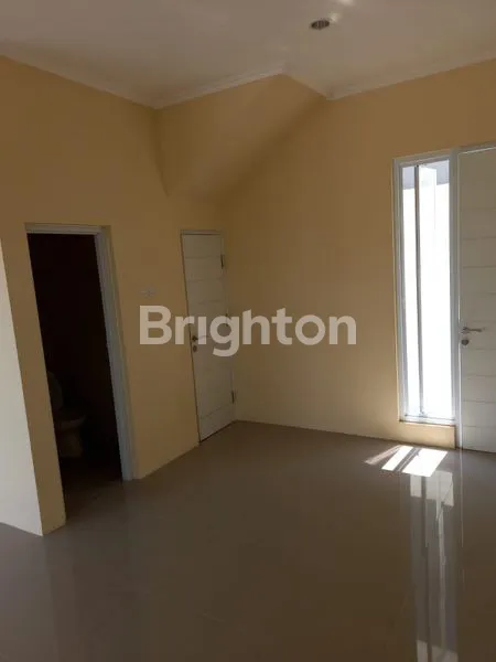 image RUMAH 2 LANTAI GRESS TENGAH KOTA SIDOARJO (2)