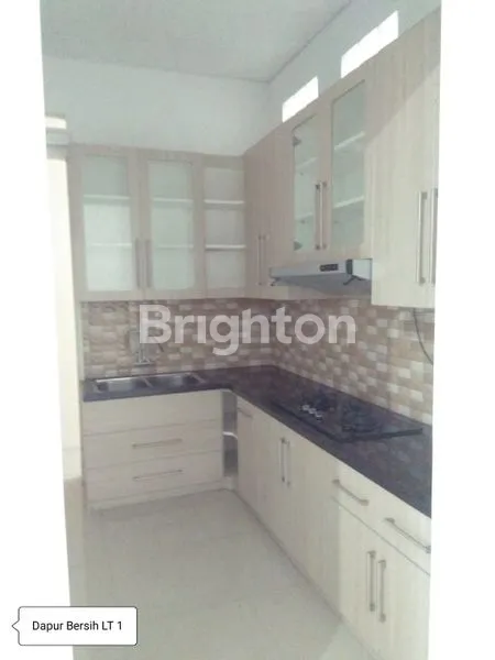 image RUMAH 2 LANTAI SIAP PAKAI DI SEMARANG BARAT (2)