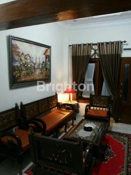 image RUMAH MAYJEN PANJAITAN BETEK (5)