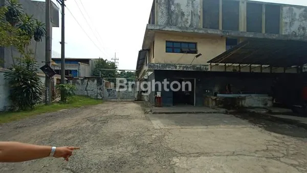 GUDANG EKS PABRIK ES BALOK