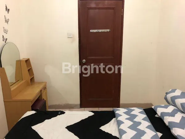 image APARTEMEN MEDITERENIA GAJAH MADA (2)