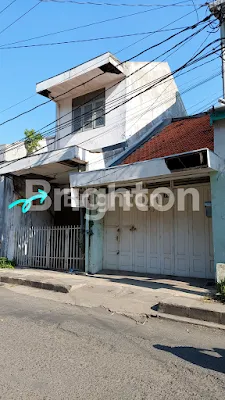 RUMAH TENGAH KOTA (RUMAH TINGGAL, RUMAH MAKAN, TOKO, GUDANG, KANTOR, DSB.)