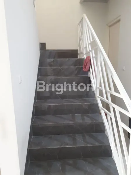 image RUMAH BARU PLOSO TIMUR SIAP HUNI LOKASI STRATEGIS NEGO (4)