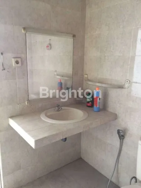 image RUKO RAYA DARMO PERMAI 2.5 LANTAI (7)