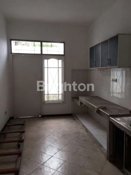 image RUKO RAYA DARMO PERMAI 2.5 LANTAI (2)