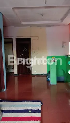 image RUMAH TERAWAT SIAP HUNI 2 LANTAI DENGAN LOKASI STRATEGIS DEKAT JUANDA PERBATASAN SURABAYA DAN SIDOARJO.MODEL RUMAH TDK TERLALU TUA (3)