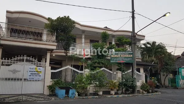 image RUMAH HOOK COCOK UNTUK KANTOR DELTASARI (1)