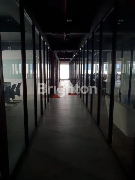 image GEDUNG KEBON SIRIH 7 LANTAI ADA LIFT DENGAN BANGUNAN BARU 5 TAHUN DI JAKARTA PUSAT (5)