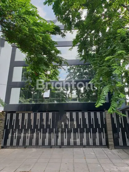 image GEDUNG KEBON SIRIH 7 LANTAI ADA LIFT DENGAN BANGUNAN BARU 5 TAHUN DI JAKARTA PUSAT (1)