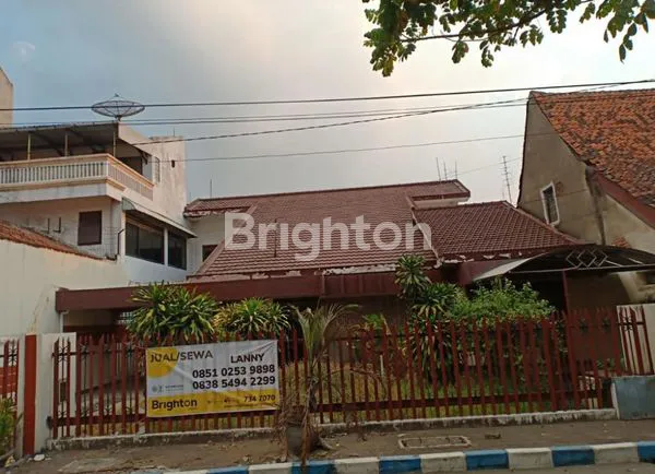 RUMAH JALAN KARTINI MOJOKERTO