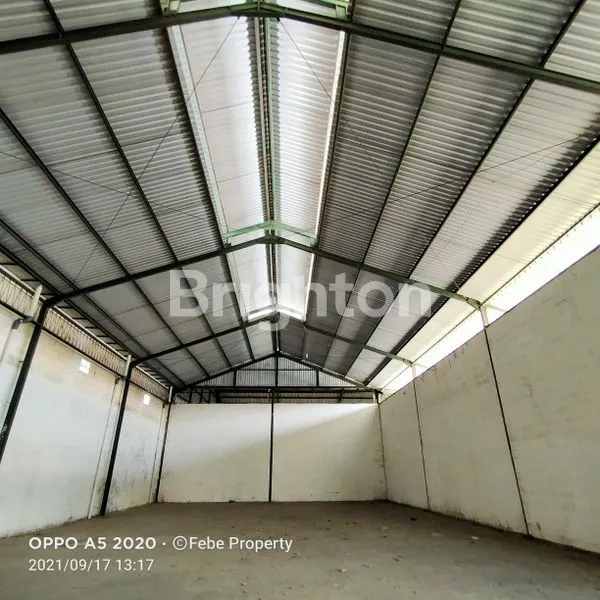 image GUDANG LUAS  DI KOTA KEDIRI (2)