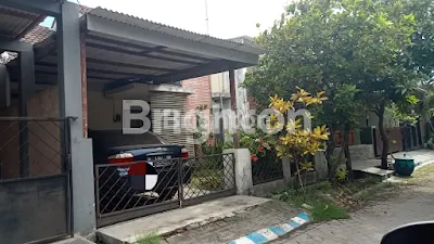 image RUMAH TERAWAT DAN SIAP HUNI DI SURYA RESIDENCE, SIDOARJO (2)