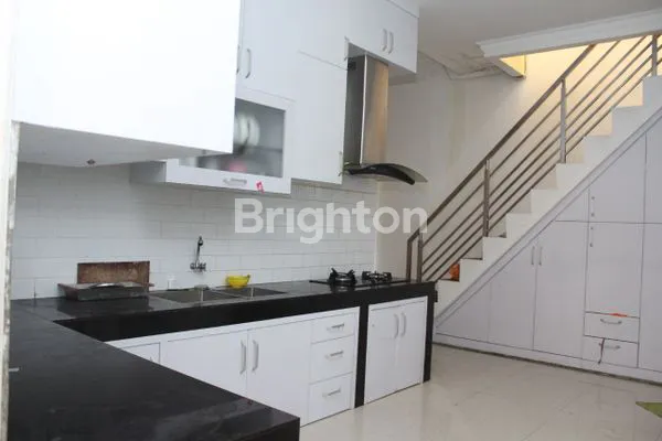 image BILLY MOON (3)