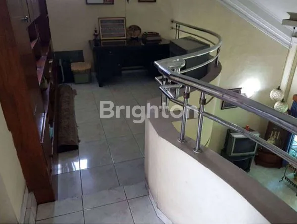 image RUMAH BESAR TERAWAT DI JL. MUSYAWARAH, CILANDAK, PASAR MINGGU, JAKARTA SELATAN (4)